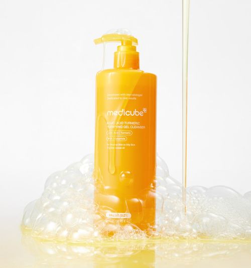 Medicube Kojic Acid Turmeric Purifying Gel Cleanser
